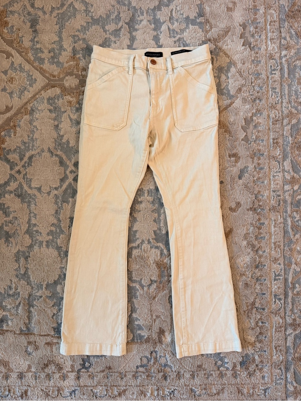 Banana Republic mid-rise crop flare